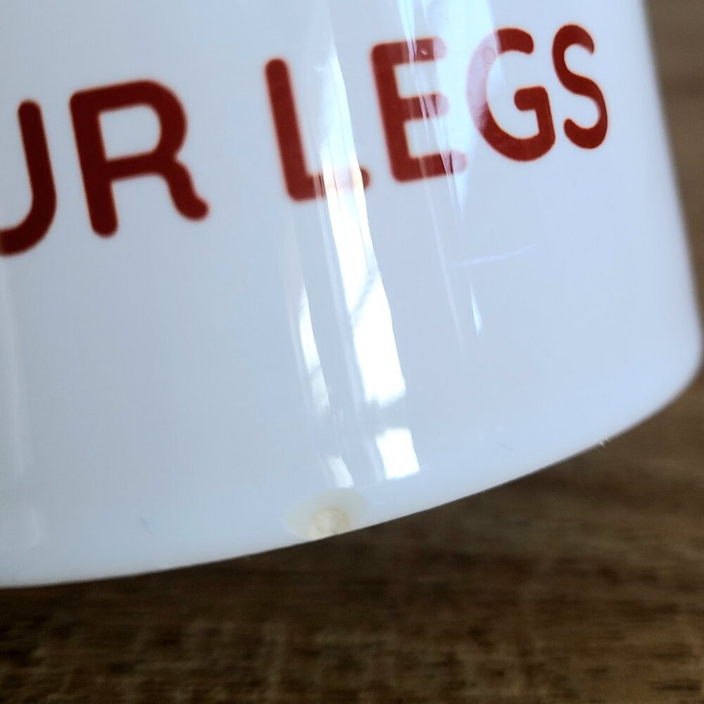 ''The best therapist has fur and four legs'' cat mug. - Picture 4 of 7